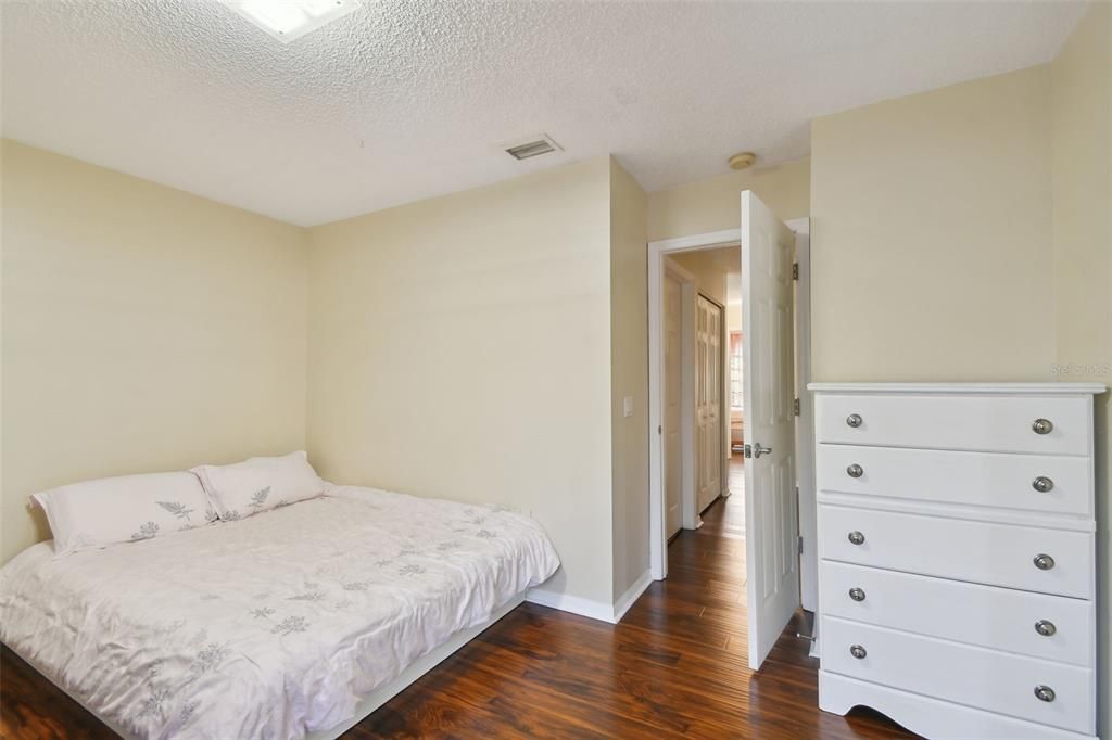 待售: $589,988 (4 贝兹, 3 浴室, 2146 平方英尺)