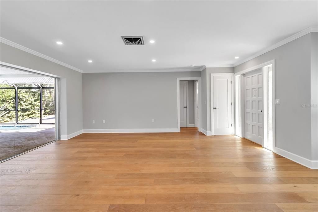 Под контрактом: $1,300,000 (3 спален, 2 ванн, 1511 Квадратных фут)