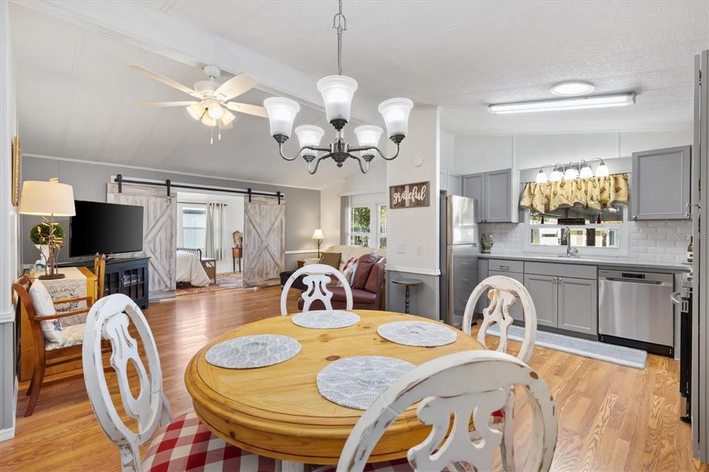 En Renta: $2,100 (3 camas, 2 baños, 1100 Pies cuadrados)