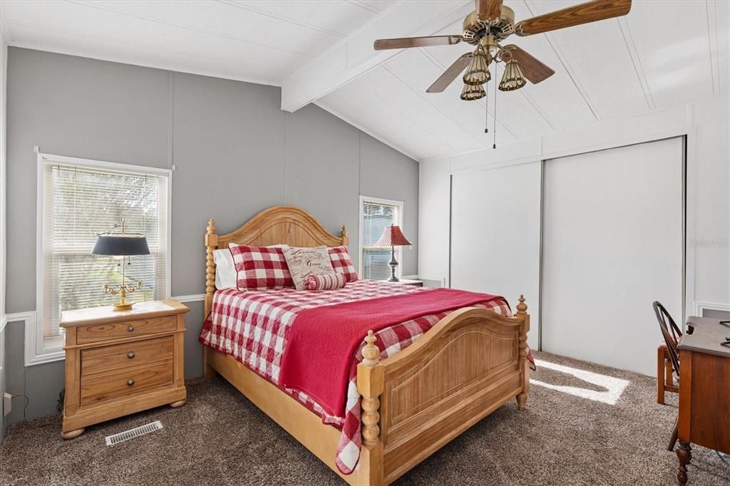 En Renta: $2,100 (3 camas, 2 baños, 1100 Pies cuadrados)