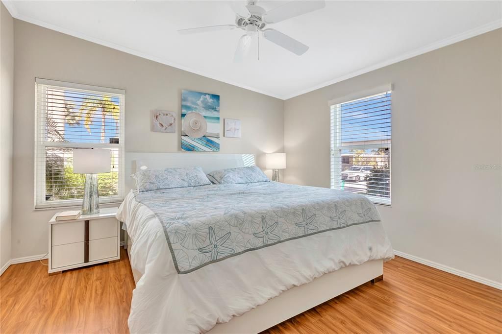 For Sale: $210,000 (3 beds, 2 baths, 1404 Square Feet)