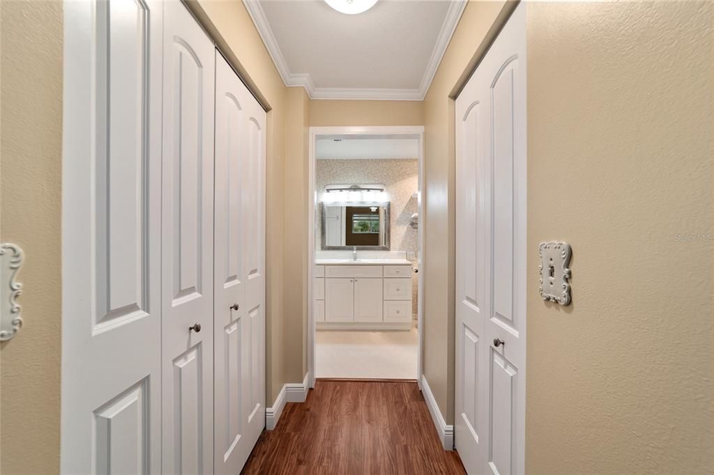 For Sale: $254,900 (2 beds, 2 baths, 1891 Square Feet)