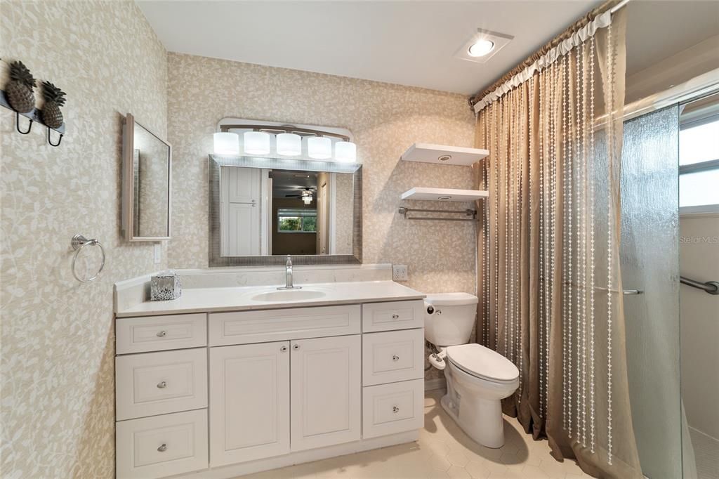 For Sale: $254,900 (2 beds, 2 baths, 1891 Square Feet)