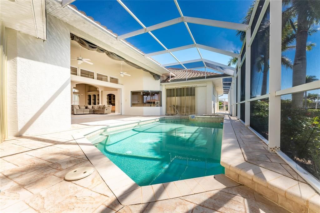 Active With Contract: $875,000 (3 beds, 2 baths, 3038 Square Feet)