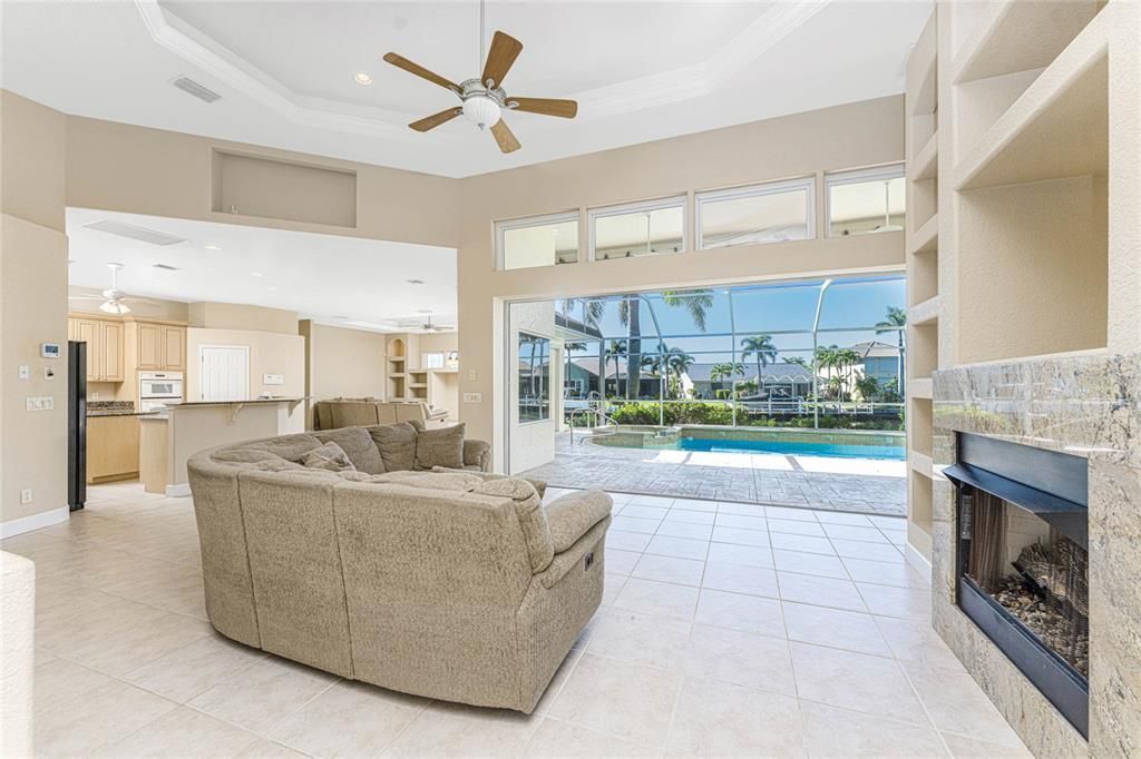 Active With Contract: $875,000 (3 beds, 2 baths, 3038 Square Feet)