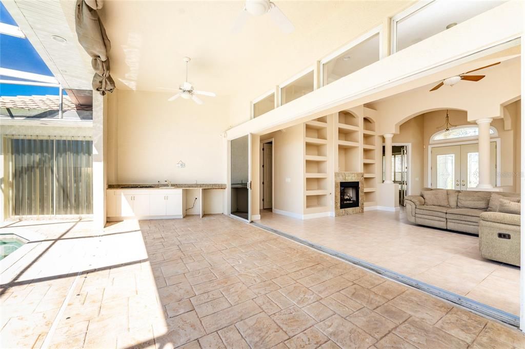 Active With Contract: $875,000 (3 beds, 2 baths, 3038 Square Feet)