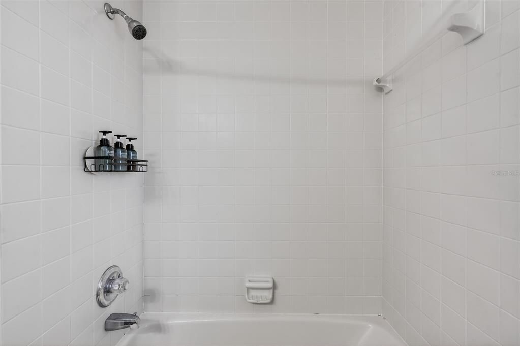 For Sale: $654,000 (4 beds, 2 baths, 2656 Square Feet)