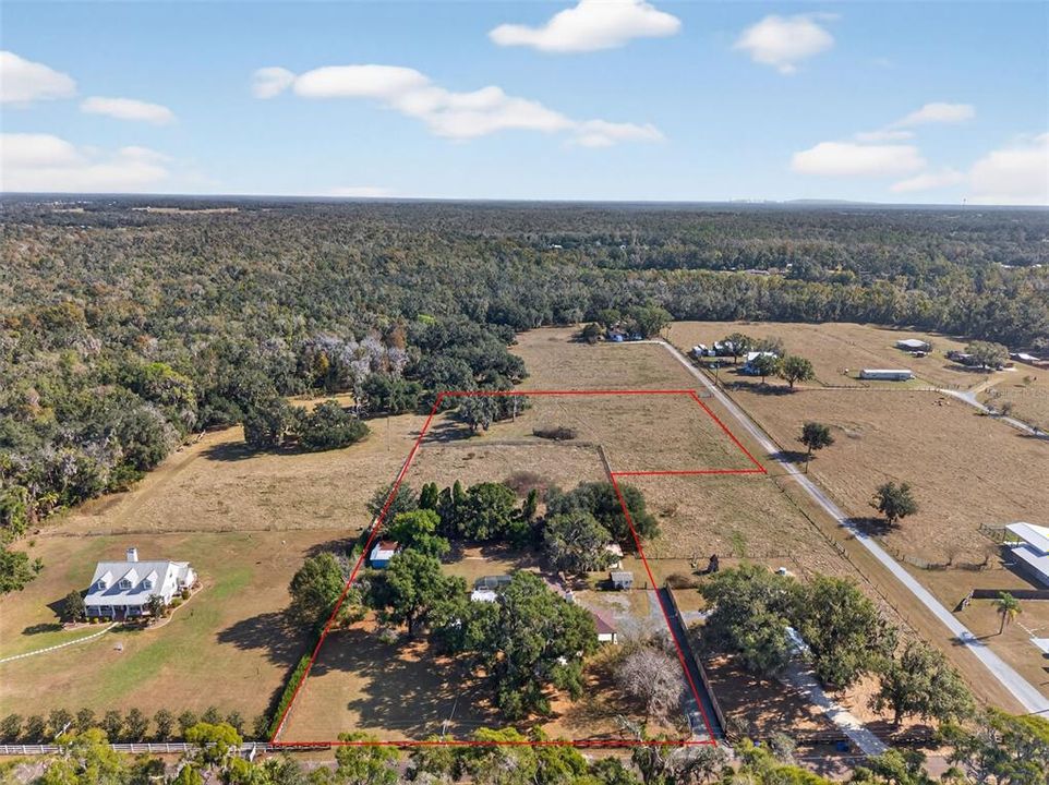 For Sale: $654,000 (4 beds, 2 baths, 2656 Square Feet)