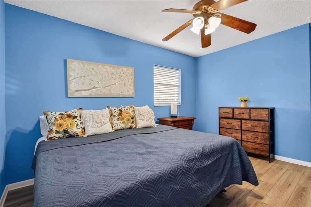 For Sale: $654,000 (4 beds, 2 baths, 2656 Square Feet)