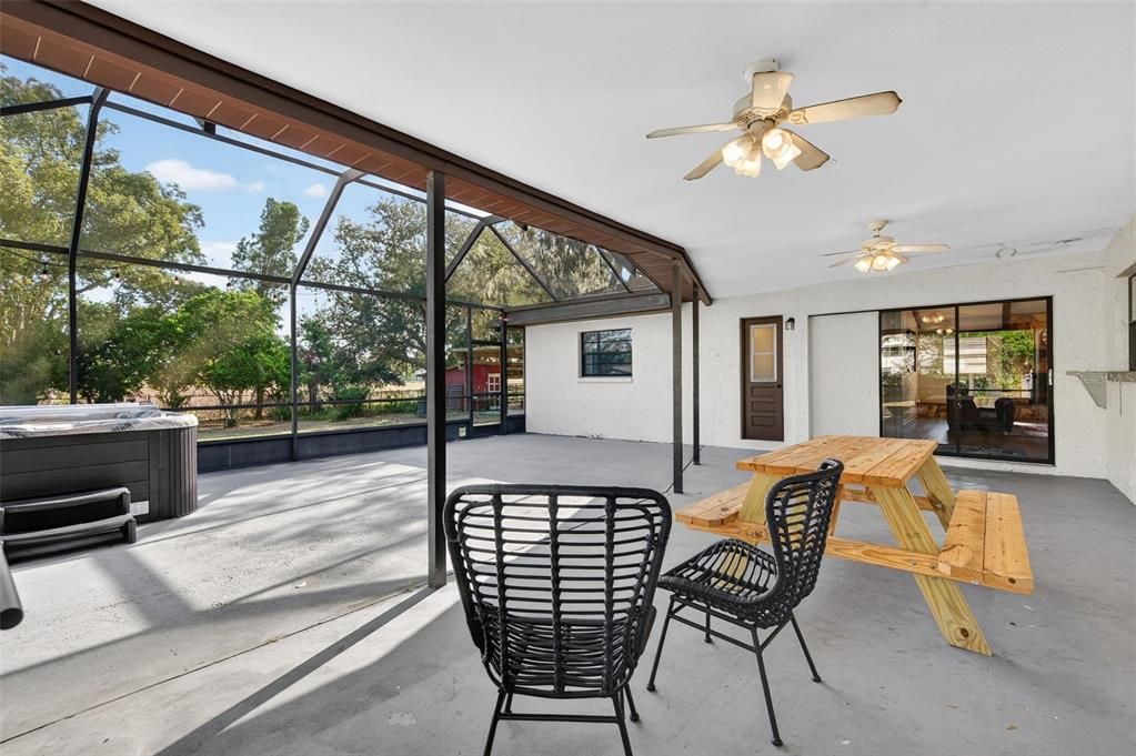 For Sale: $654,000 (4 beds, 2 baths, 2656 Square Feet)