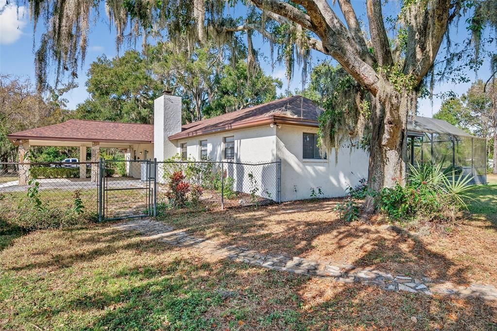 For Sale: $654,000 (4 beds, 2 baths, 2656 Square Feet)