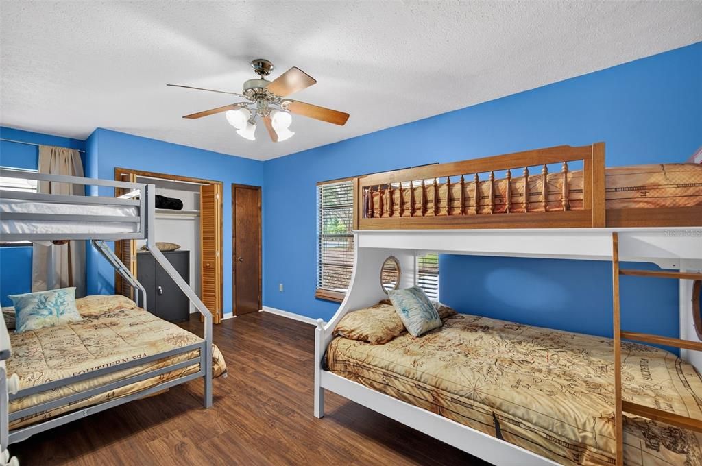 For Sale: $654,000 (4 beds, 2 baths, 2656 Square Feet)