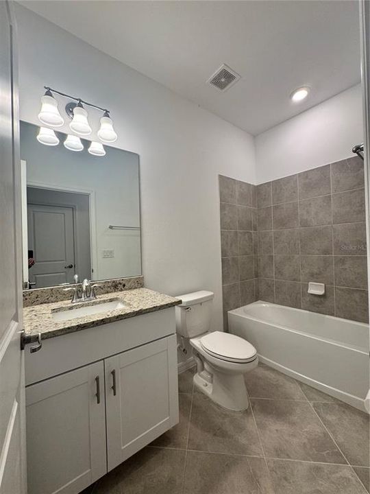 For Sale: $345,000 (4 beds, 3 baths, 2032 Square Feet)