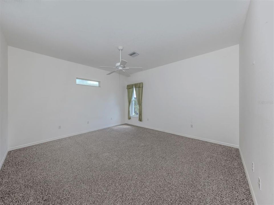 For Sale: $375,000 (2 beds, 2 baths, 1797 Square Feet)