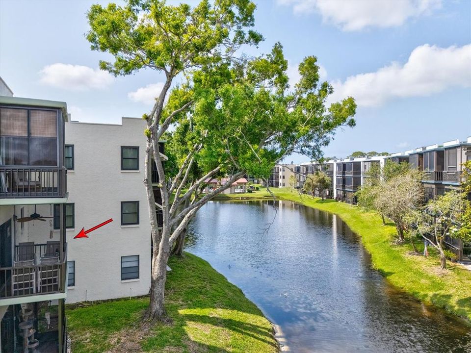 Active With Contract: $229,900 (2 beds, 2 baths, 1245 Square Feet)