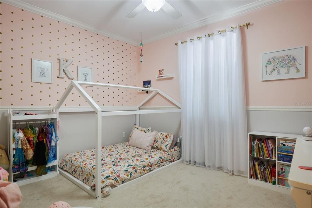 待售: $475,000 (3 贝兹, 2 浴室, 2433 平方英尺)