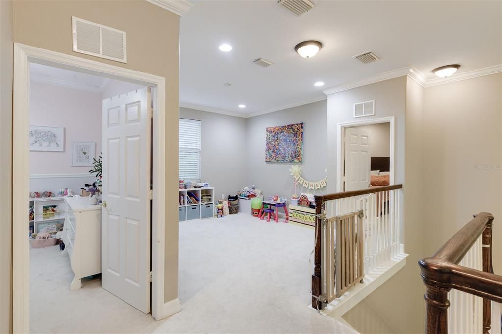 待售: $475,000 (3 贝兹, 2 浴室, 2433 平方英尺)