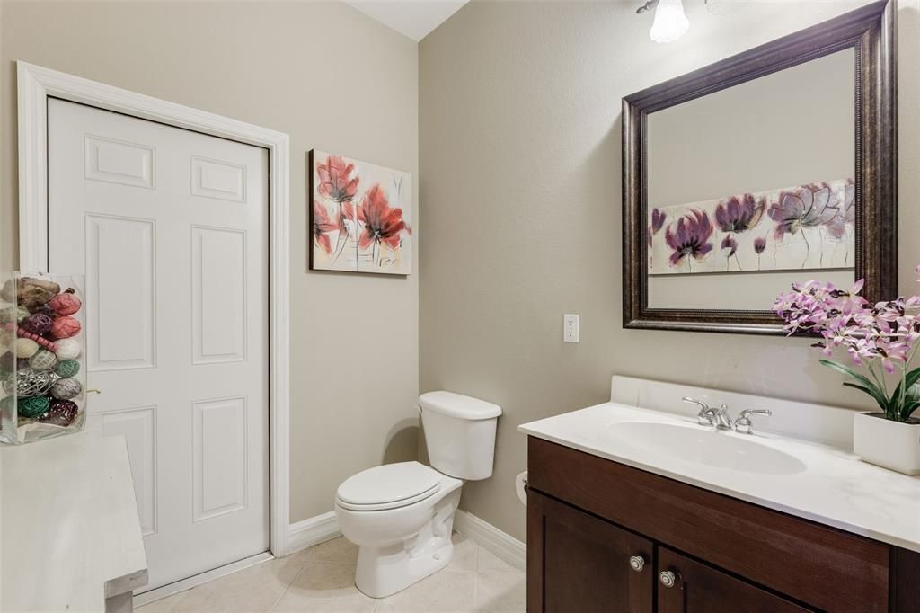 待售: $475,000 (3 贝兹, 2 浴室, 2433 平方英尺)