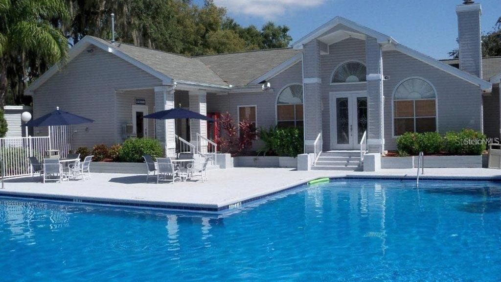 For Rent: $1,300 (1 beds, 1 baths, 658 Square Feet)