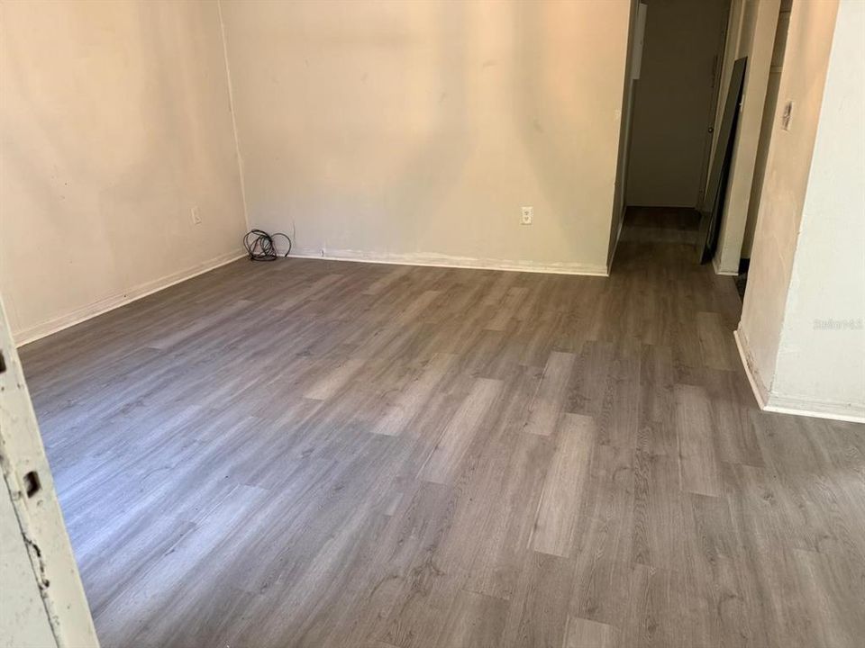 For Sale: $175,000 (3 beds, 2 baths, 1288 Square Feet)