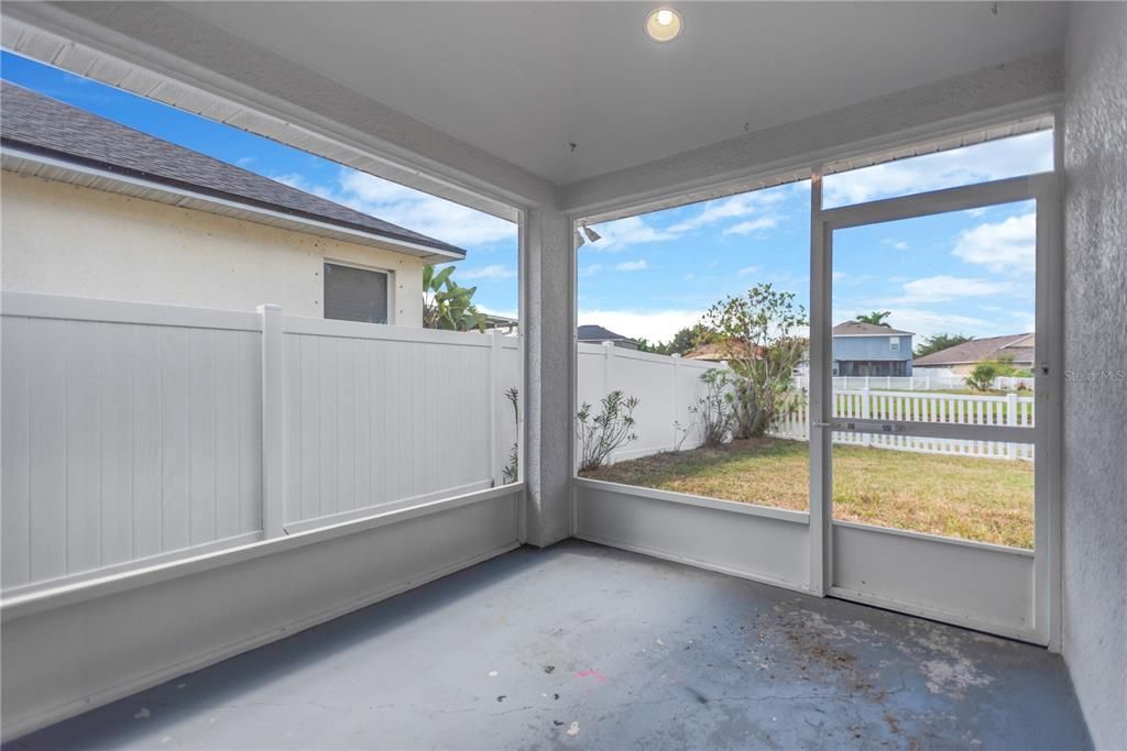 For Sale: $304,900 (3 beds, 2 baths, 1705 Square Feet)