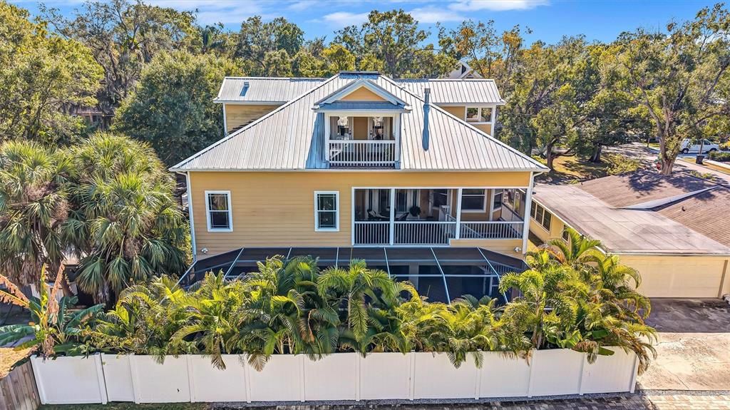 En Venta: $1,125,000 (4 camas, 3 baños, 2989 Pies cuadrados)