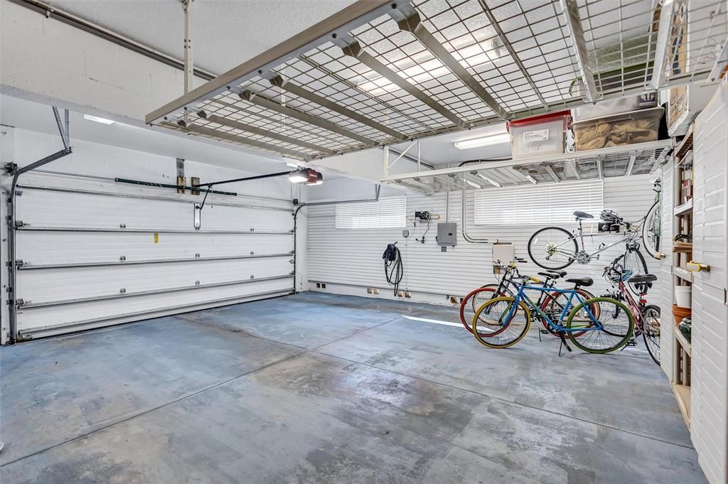 En Venta: $1,125,000 (4 camas, 3 baños, 2989 Pies cuadrados)