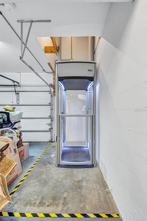 En Venta: $1,125,000 (4 camas, 3 baños, 2989 Pies cuadrados)