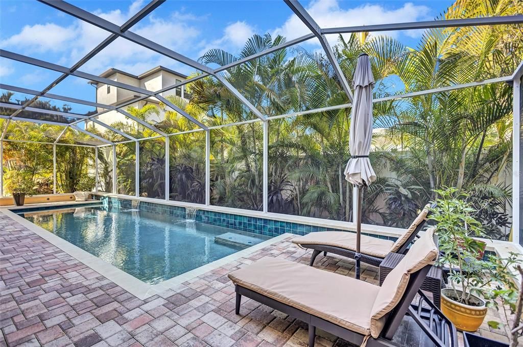 En Venta: $1,125,000 (4 camas, 3 baños, 2989 Pies cuadrados)