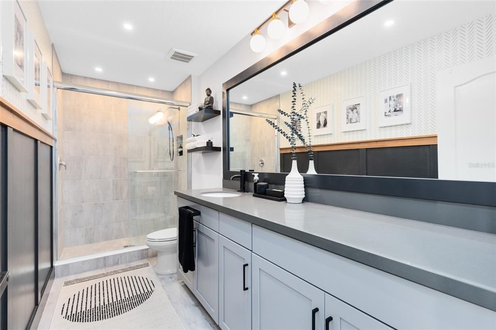 Active With Contract: $829,000 (4 beds, 3 baths, 3084 Square Feet)