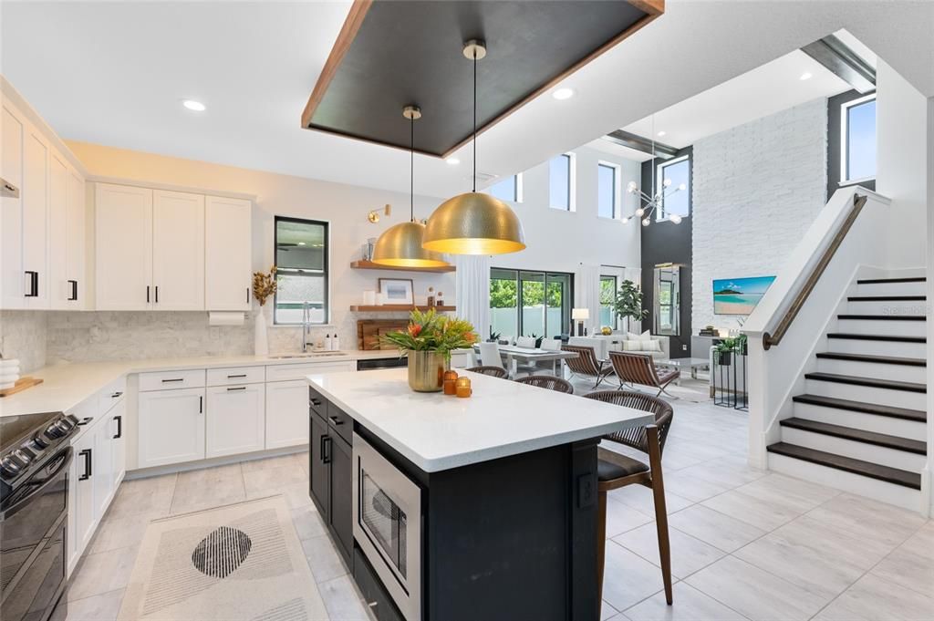 Active With Contract: $829,000 (4 beds, 3 baths, 3084 Square Feet)