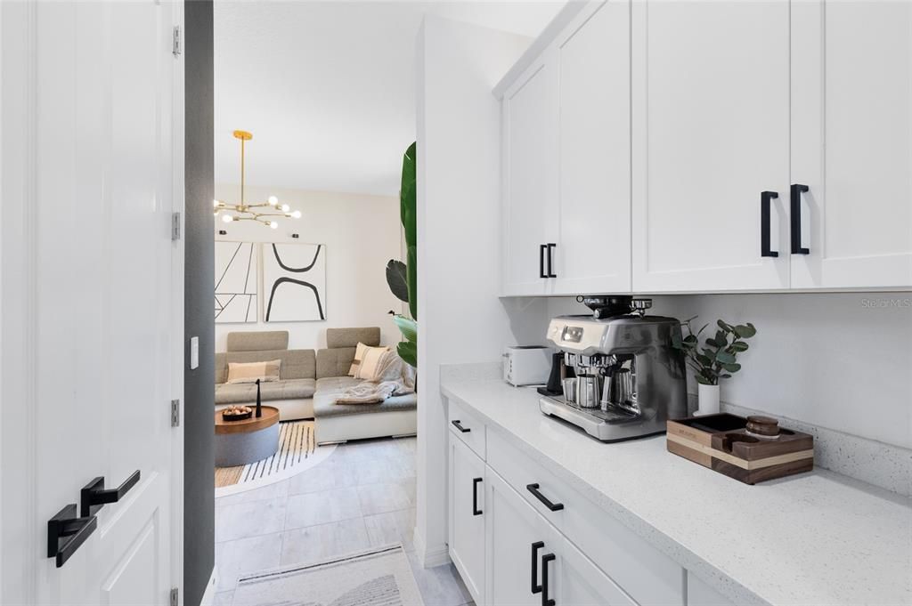 Active With Contract: $829,000 (4 beds, 3 baths, 3084 Square Feet)