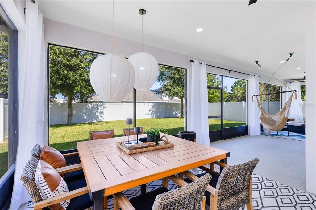 Active With Contract: $829,000 (4 beds, 3 baths, 3084 Square Feet)