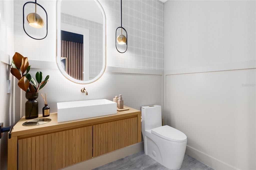 Active With Contract: $829,000 (4 beds, 3 baths, 3084 Square Feet)