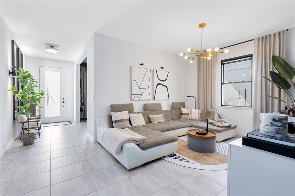 Active With Contract: $829,000 (4 beds, 3 baths, 3084 Square Feet)