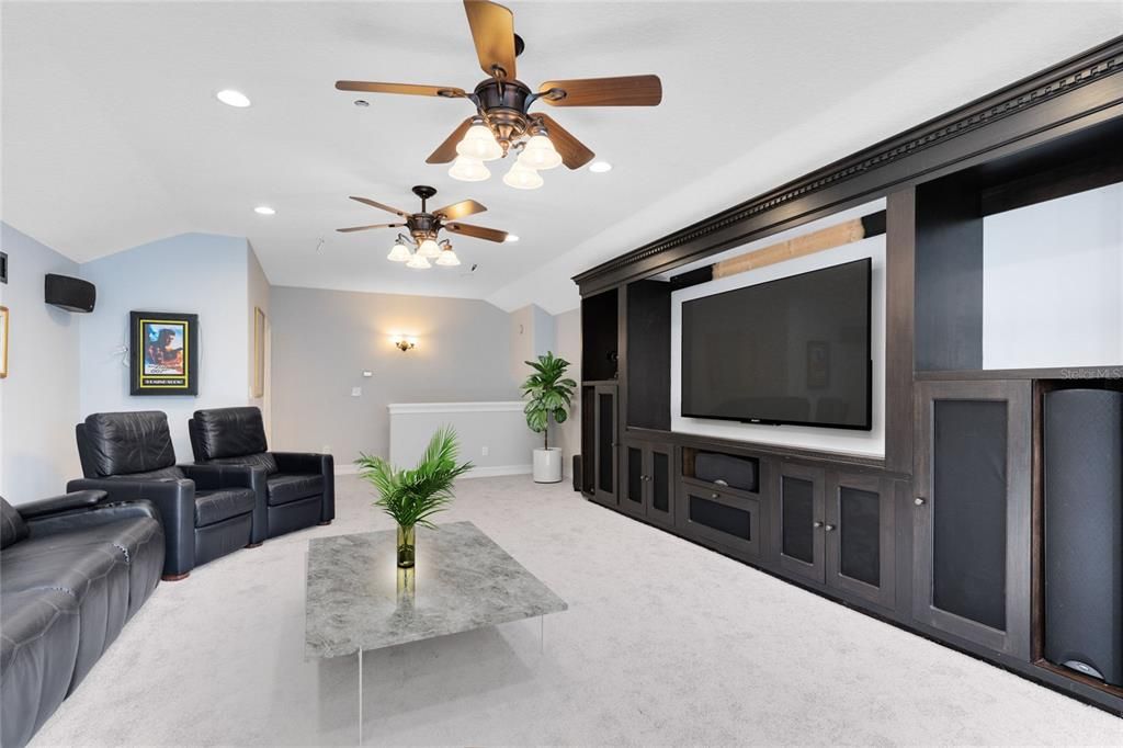 For Sale: $1,590,000 (7 beds, 6 baths, 6337 Square Feet)