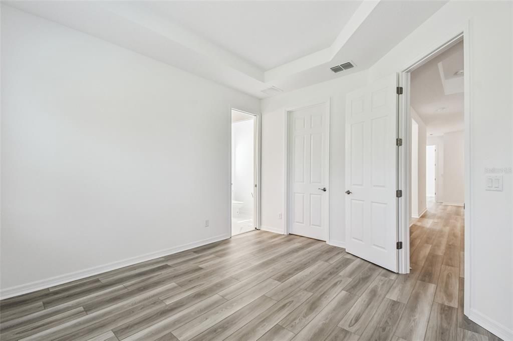 Activo con contrato: $379,999 (2 camas, 2 baños, 1452 Pies cuadrados)