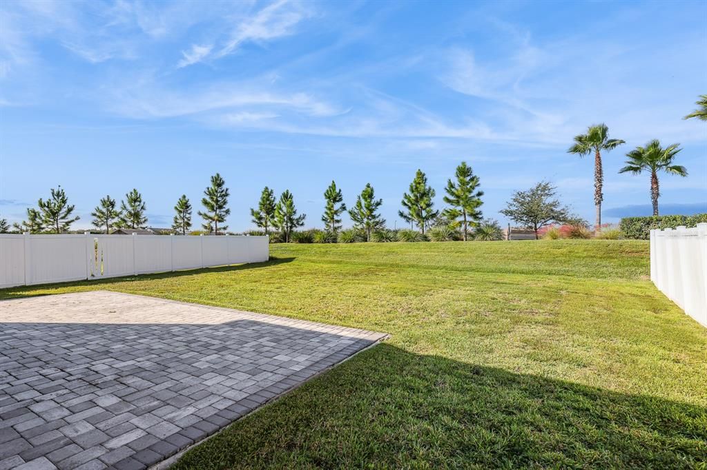 For Rent: $3,100 (5 beds, 3 baths, 2479 Square Feet)