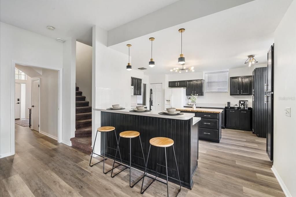 For Sale: $599,000 (4 beds, 3 baths, 2842 Square Feet)