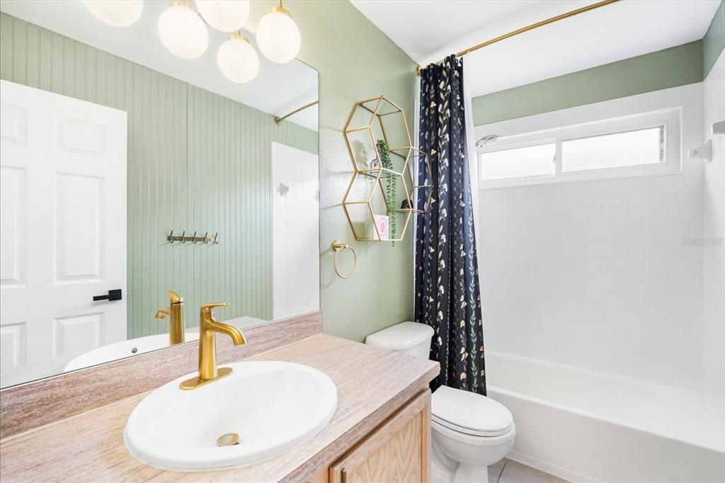 For Sale: $599,000 (4 beds, 3 baths, 2842 Square Feet)