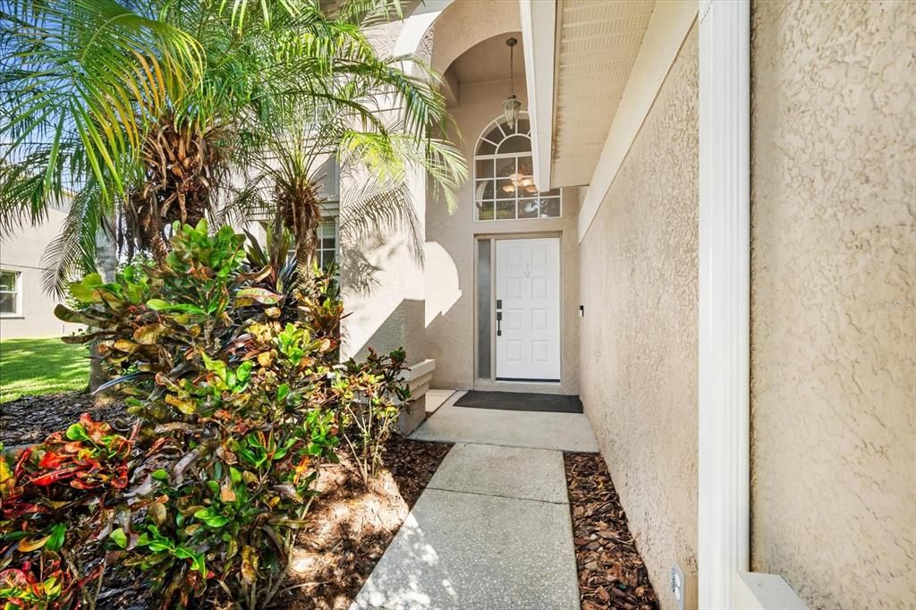 For Sale: $599,000 (4 beds, 3 baths, 2842 Square Feet)