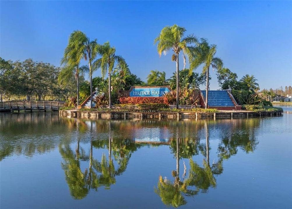 For Sale: $599,000 (4 beds, 3 baths, 2842 Square Feet)