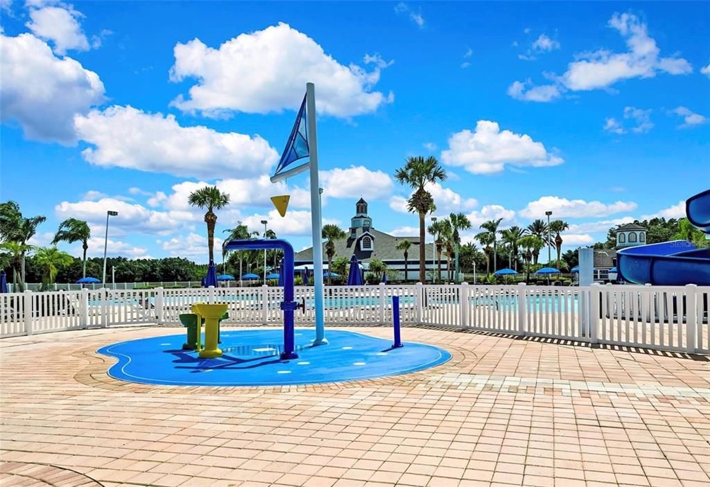 For Sale: $599,000 (4 beds, 3 baths, 2842 Square Feet)