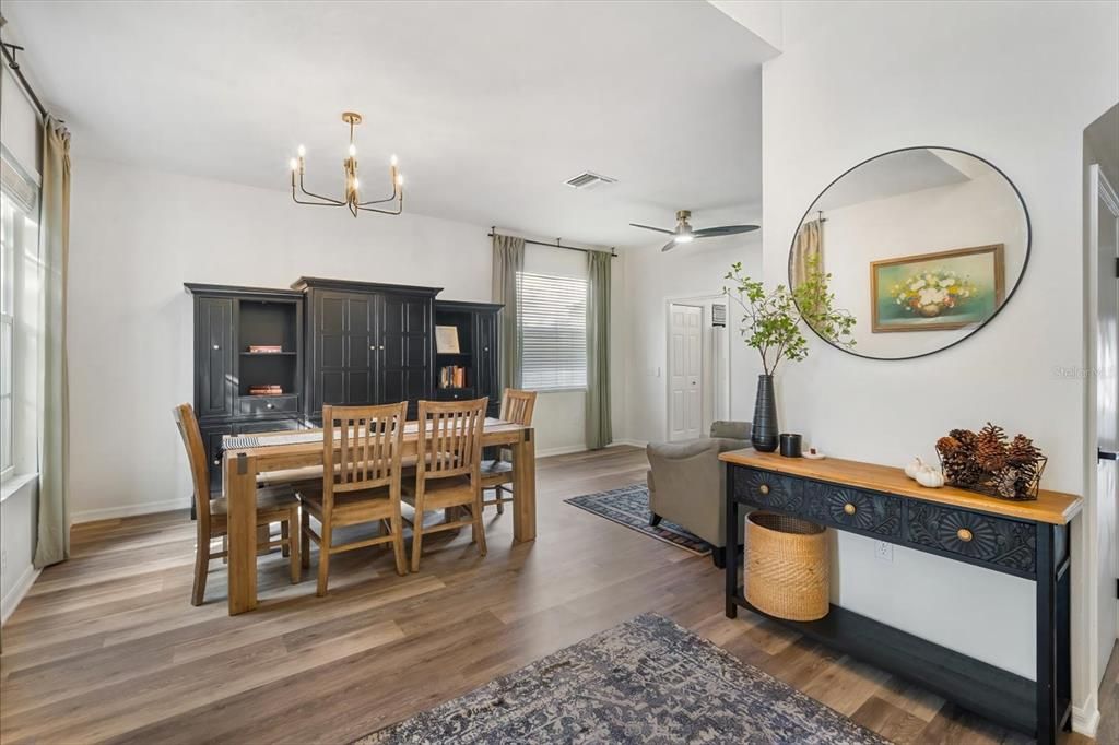 For Sale: $599,000 (4 beds, 3 baths, 2842 Square Feet)