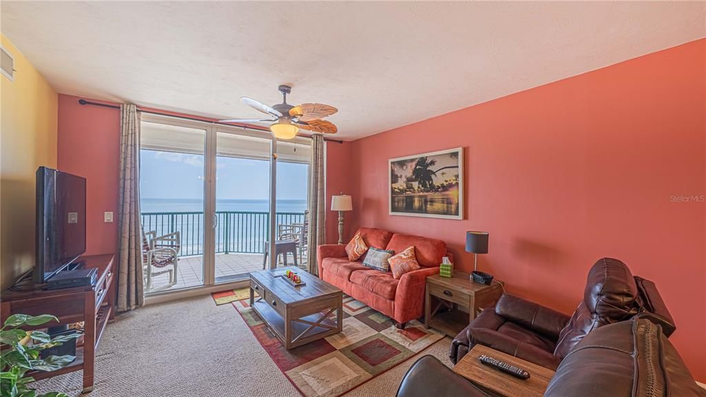 Active With Contract: $499,000 (2 beds, 2 baths, 1674 Square Feet)