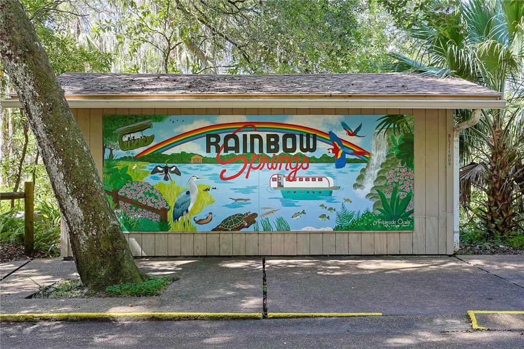 For Sale: $307,100 (3 beds, 2 baths, 1404 Square Feet)