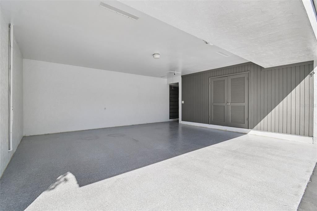 Active With Contract: $395,000 (2 beds, 2 baths, 1320 Square Feet)