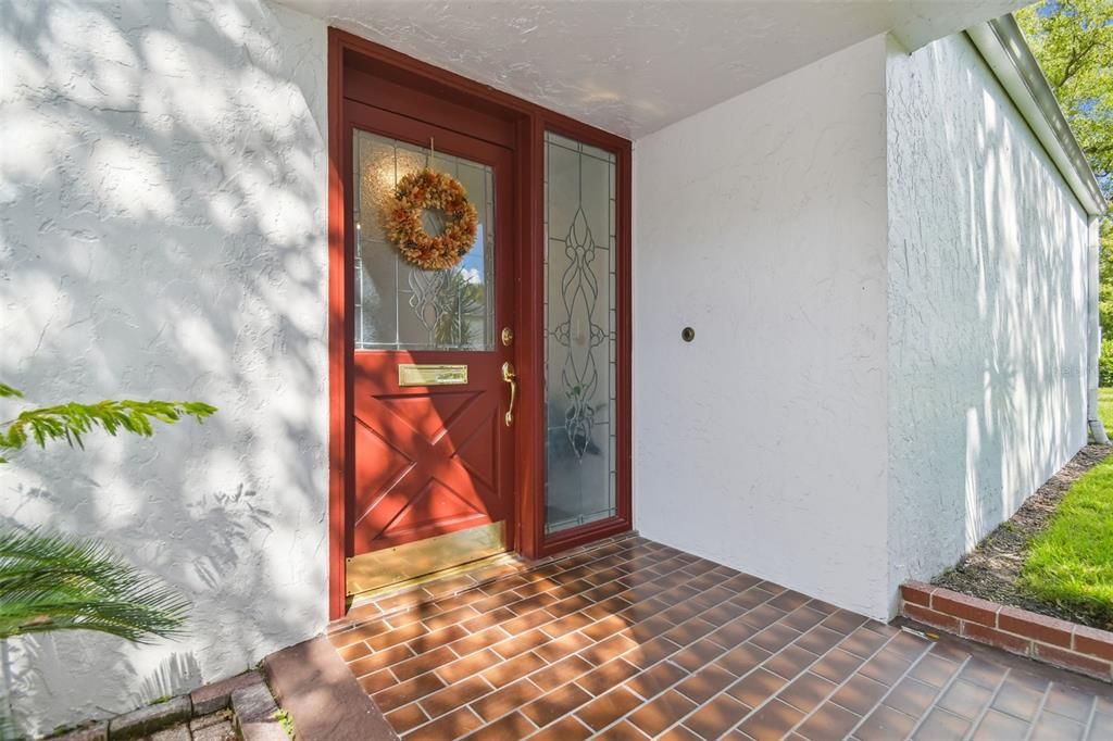 Active With Contract: $395,000 (2 beds, 2 baths, 1320 Square Feet)