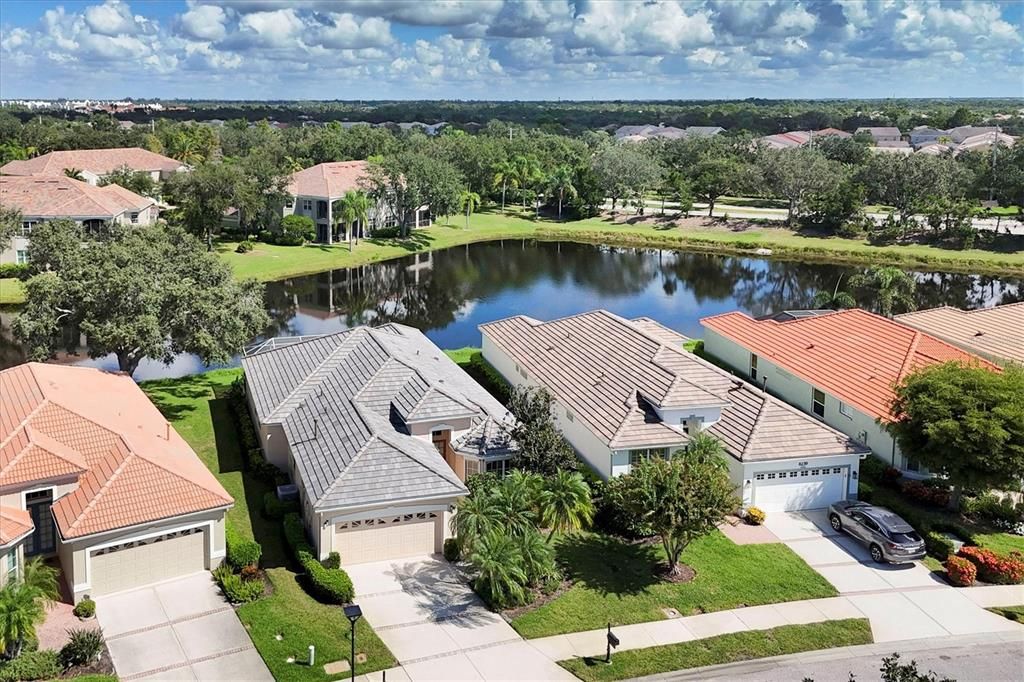 Active With Contract: $635,000 (3 beds, 2 baths, 2359 Square Feet)