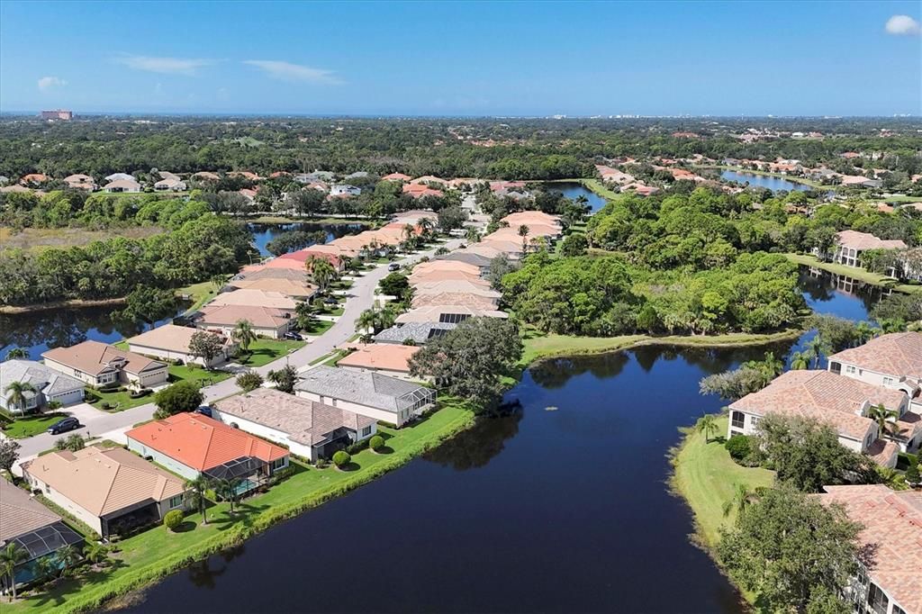 Active With Contract: $635,000 (3 beds, 2 baths, 2359 Square Feet)